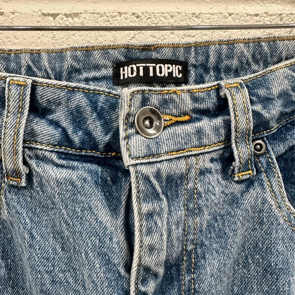Sweet Society Cat Portrait Bow Mom Jeans – Hot Topic Size 9 - Picture 6 of 9